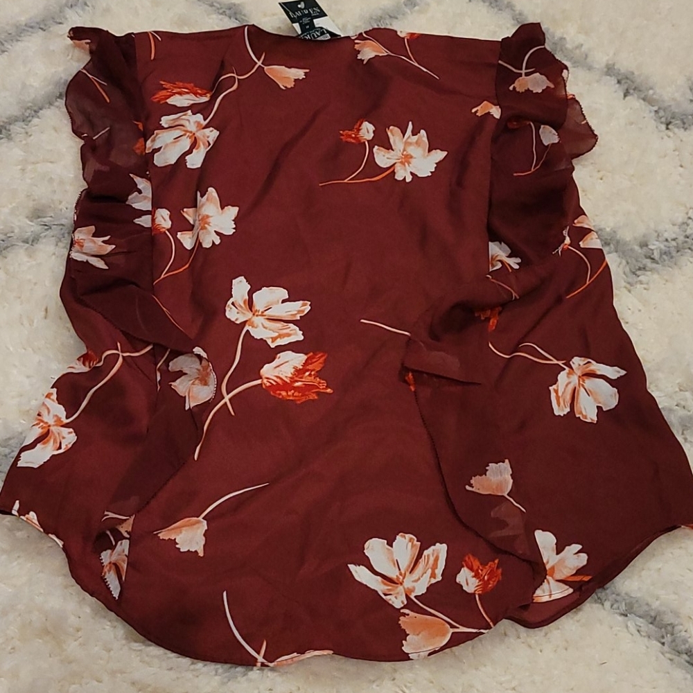 NWT Ruffle/ Floral Ralph Lauren Blouse - Picture 13 of 13